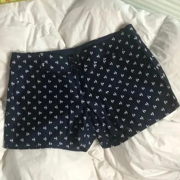 The Limited ladies Anchor print‎ shorts - Picture 1 of 11